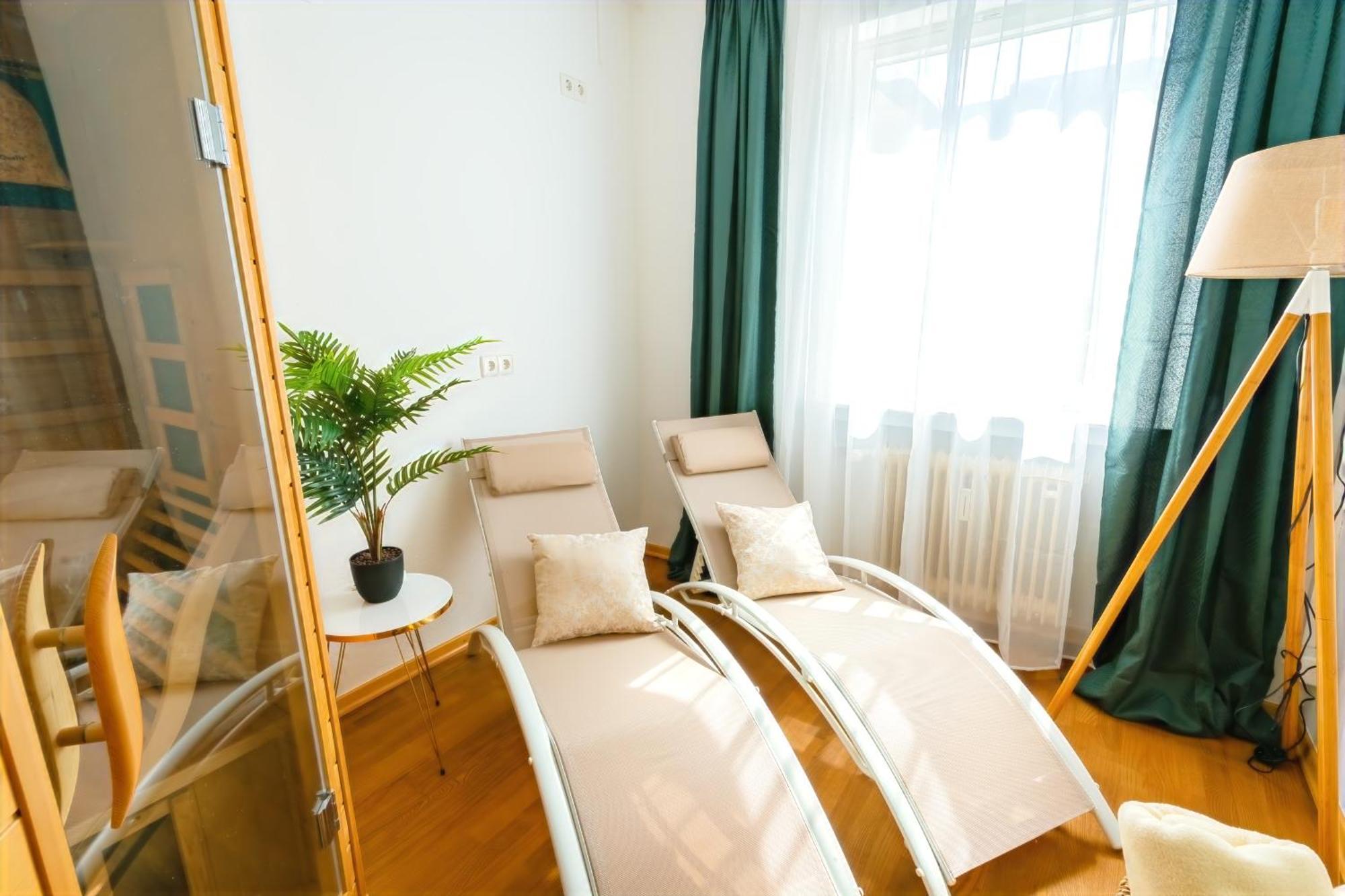 The Big Muenster Fuer Bis Zu 12, Whirlpool, Sauna, Zentral, Tischfussball, Balkon, Gasgrill Ουλμ Εξωτερικό φωτογραφία